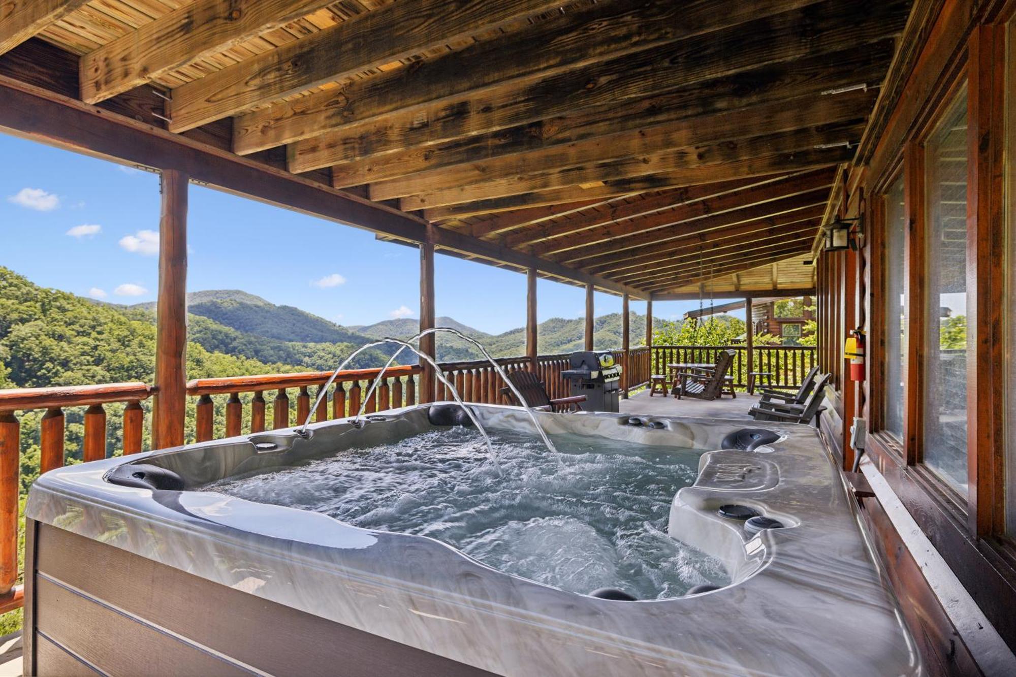 Amazing Views, Pool, Hot Tub, Game Room เซอเวียร์วีล ภายนอก รูปภาพ